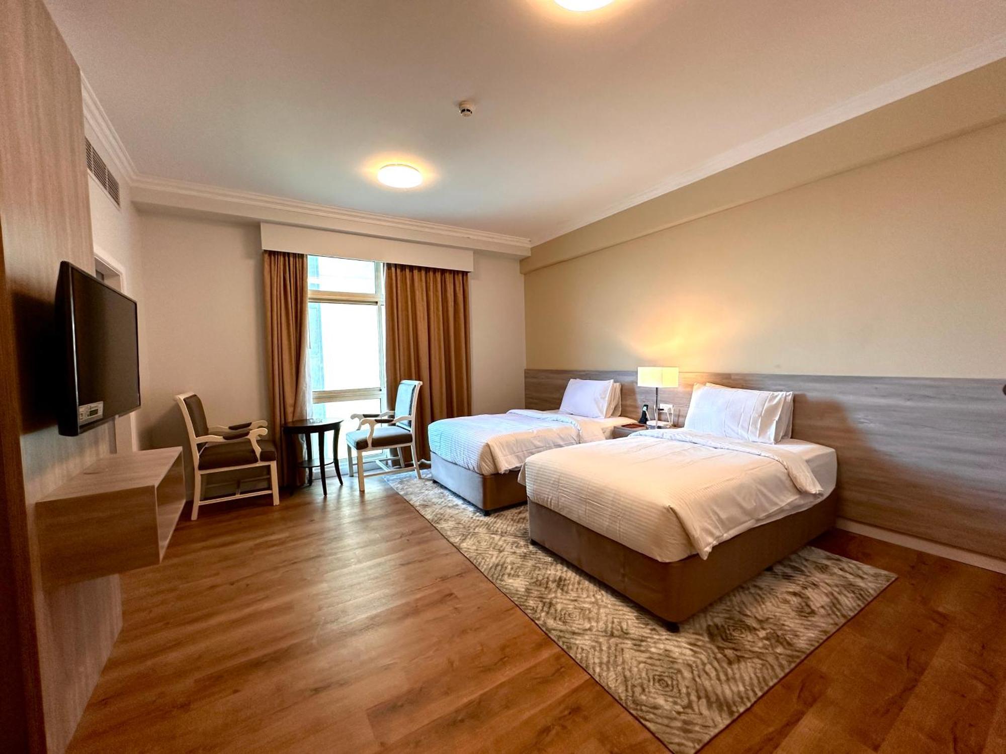 Mirador Hotel Manama Luaran gambar